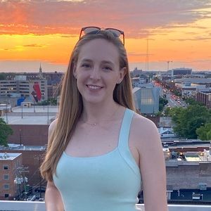 Meet your Posher, Emily